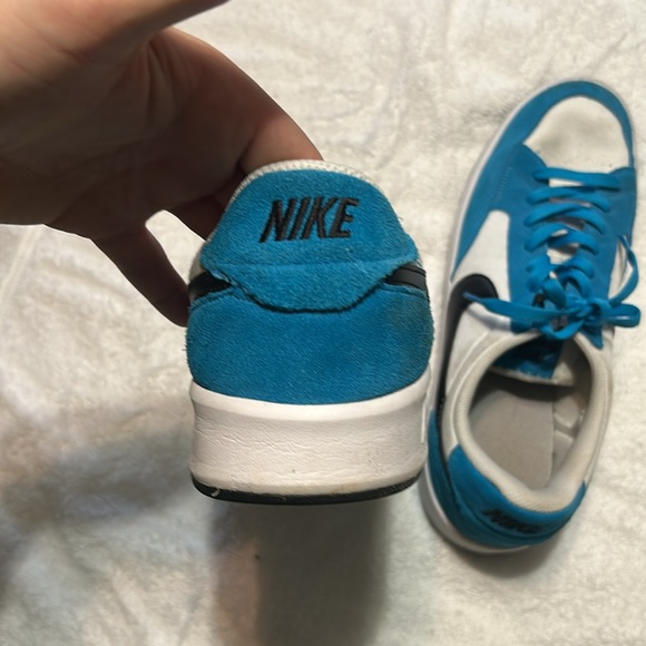 Blue And White Nike Adversary Premiums, size 11 - Picture 7 of 10